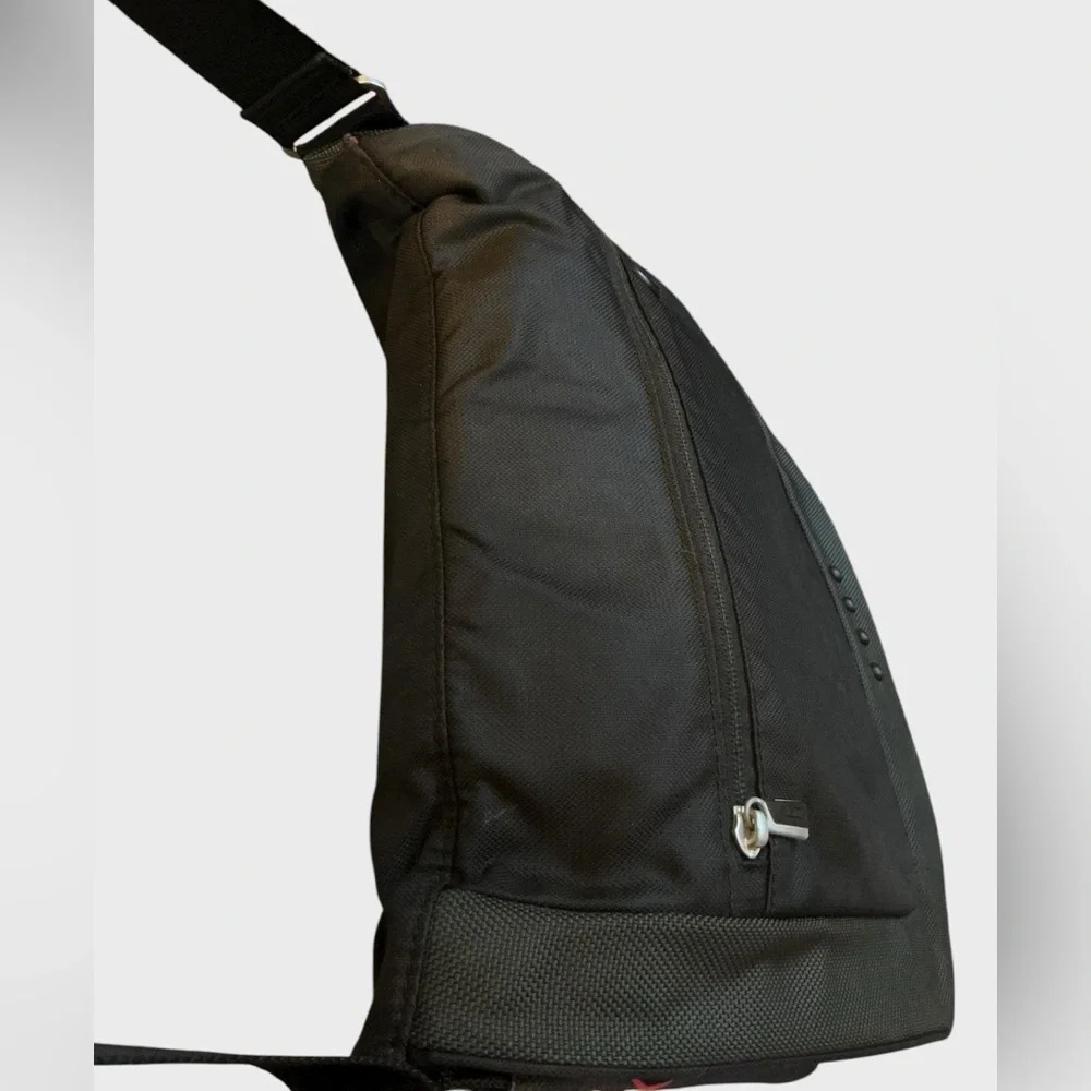 Tumi T-Tech Crossbody Messenger Bag and Delta Slim Card Case